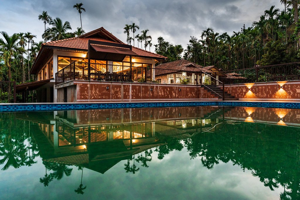 Exterior and pool of a hotel property managed by Mom & Daughters Hospitality